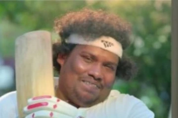 கிரிக்கெட் பந்துகளை சும்மா தெறிக்க விட்ட யோகி பாபு - வைரல் வீடியோ