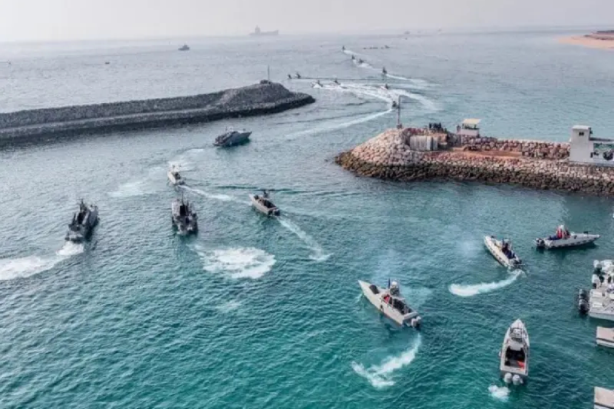 ஹோர்முஸ் நீரிணை மீண்டும் திறப்பு : ஈரான் புரட்சி படை ‘பச்சைக்கொடி’ | Irgc Hints At Strait Of Hormuz Reopening ஹோர்முஸ் நீரிணை மீண்டும் திறப்பு : ஈரான் புரட்சி படை ‘பச்சைக்கொடி’ | Irgc Hints At Strait Of Hormuz Reopening