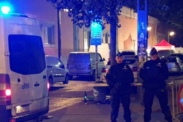 பயங்கரவாத தாக்குதல்களை நடத்த சதி செய்த 8 பேர் கைது! | 8 Arrested For Plotting Terrorist Attack Belgium