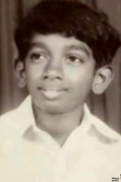 ඔබ ආදරය කරන චරිතවල ඔබ නොදුටු තරුණ වියේ ජායාරුප  | Famous People Hidden Images Politicians Actors