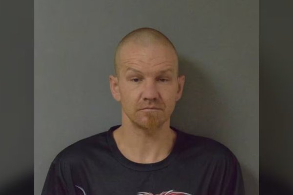 கனடாவில் சிறையிலிருந்து தப்பிய கைதி குறித்து வெளியான அறிவிப்பு | Search On For Escaped Inmate In Shediac Rcmp கனடாவில் சிறையிலிருந்து தப்பிய கைதி குறித்து வெளியான அறிவிப்பு | Search On For Escaped Inmate In Shediac Rcmp