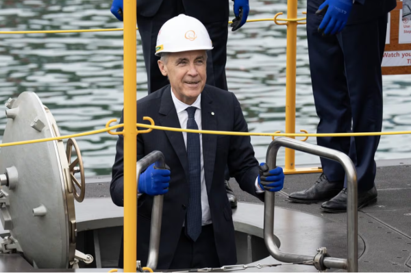 கனடா பிரதமர் தென் கொரிய நீர்மூழ்கிக் கப்பல் தொழிற்சாலைக்கு விஜயம் | Carney Tours Korean Shipyard Thats Vying கனடா பிரதமர் தென் கொரிய நீர்மூழ்கிக் கப்பல் தொழிற்சாலைக்கு விஜயம் | Carney Tours Korean Shipyard Thats Vying