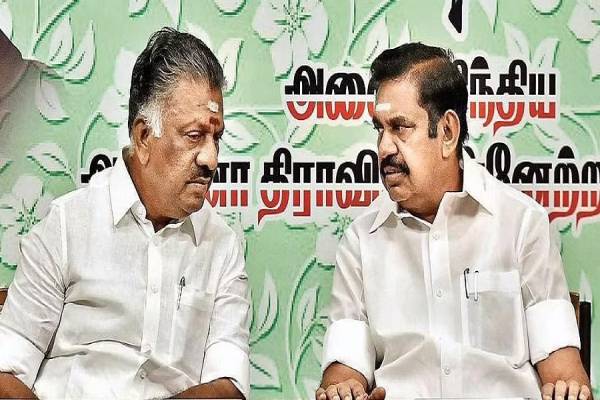 Palaniswami filed a petition in the Supreme Court seeking a ban on Panneerselvam Palaniswami filed a petition in the Supreme Court seeking a ban on Panneerselvam