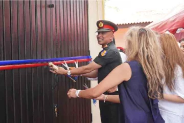 රජයෙන් විශේෂ ව්‍යාපෘතියක් - පවුල් 1,300කට රජයෙන් නොමිලේම ලබා දුන් දේ මෙන්න