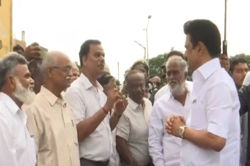 மிரட்டிய கன மழை தனித்தீவான சீர்காழி : முதலமைச்சர் இன்று ஆய்வு