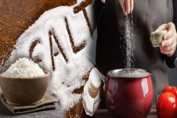 ஏன் உப்பை அடுப்பிற்கு அருகில் வைக்கக்கூடாது தெரியுமா? காரணம் தெரிஞ்சா இனிமேல் வைக்க மாட்டீங்க