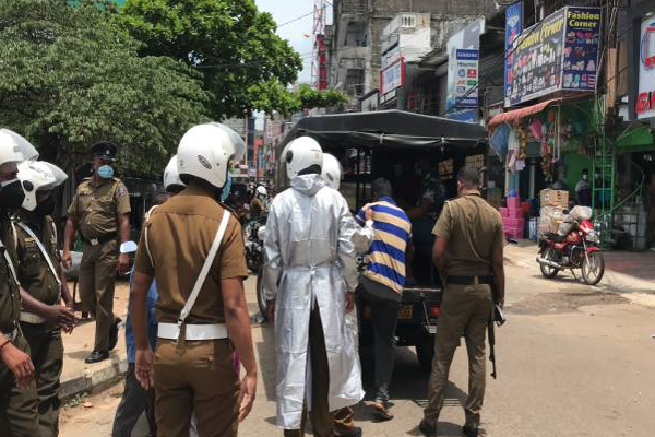 வெளிநாட்டில் வேலைவாய்ப்பு: பல பெண்களிடம் பண மோசடியில் ஈடுபட்ட நபர்! | Employment Abroad Man Cheated Many Women In Fraud