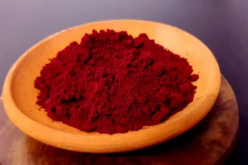 கை தவறி குங்குமம் கீழே கொட்டினால் அபசகுணமா?