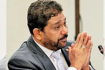 அசாத் சாலி தாக்கல் செய்துள்ள மனுவை விசாரிக்க உயர் நீதிமன்றம் அனுமதி