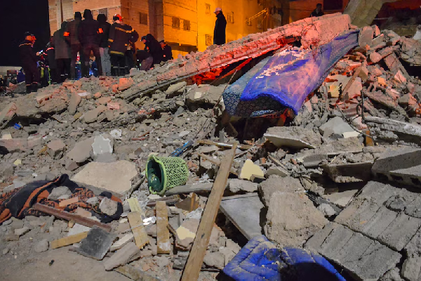 வெளிநாடொன்றில் இரு கட்டிடம் இடிந்து வீழ்ந்ததில் சிறுவர்கள் உட்பட 19 பேர் பலி | 22 Killed In Collapse Of Two Buildings In Morocco வெளிநாடொன்றில் இரு கட்டிடம் இடிந்து வீழ்ந்ததில் சிறுவர்கள் உட்பட 19 பேர் பலி | 22 Killed In Collapse Of Two Buildings In Morocco