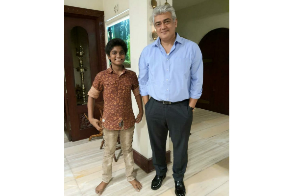 தல அஜித்தின் சமீபத்திய புகைப்படம் - சமூக வலைத்தளத்தில் வைரல் | Thala Ajith Latest Pic His Gone Viral