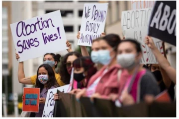 கருக்கலைப்பு:அமெரிக்காவில் வெடிக்கும் போராட்டங்கள்-இந்தியால என்ன சட்டம்?