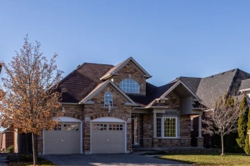 கனடிய வீட்டு உரிமையாளர்கள் எதிர்நோக்கும் நெருக்கடி