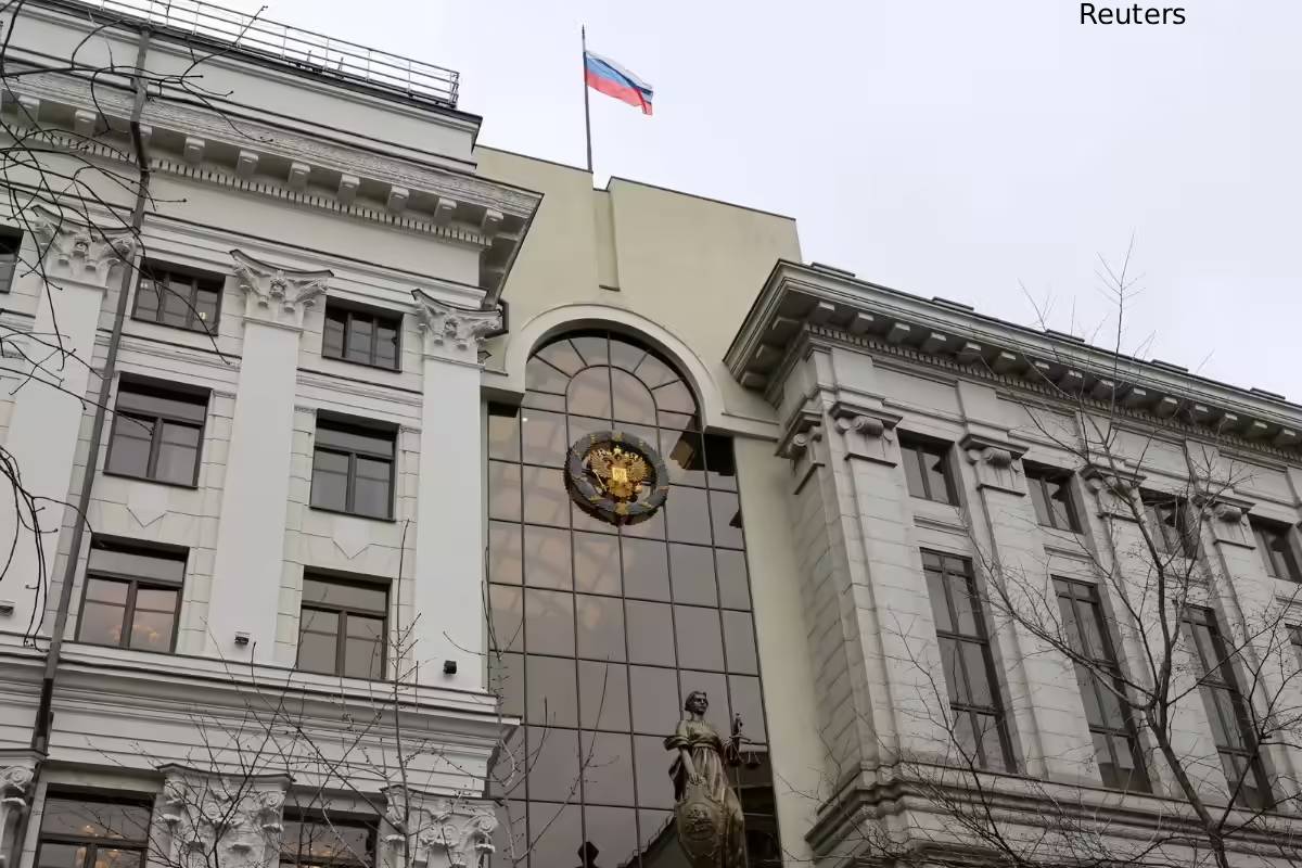 Russia Supreme court review of AI Legal cases