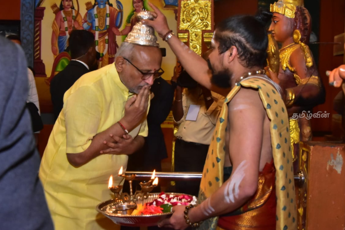 நுவரெலியா - சீதாஎலிய சீதையம்மன் ஆலயத்தை சென்றடைந்த இந்திய துணை ஜனாதிபதி | Vice President Of India Visits Seetha Eliya