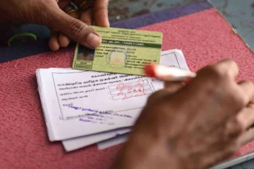 ஷாக்கிங்.. இனி ரேஷன் கார்டு செல்லாது - ரத்து செய்ய அரசு அதிரடி உத்தரவு!
