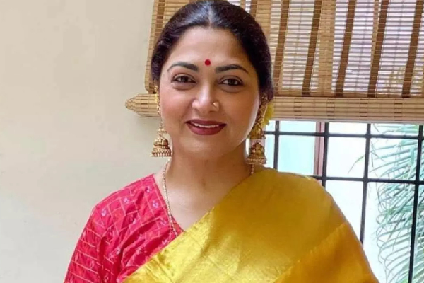 குஷ்புவை மோசமாக திட்டி தீர்த்த அஜித் ரசிகர்கள்.. பின்னனியில் இப்படி ஒரு காரணமா? | Ajith Fans Comments Against Kushboo