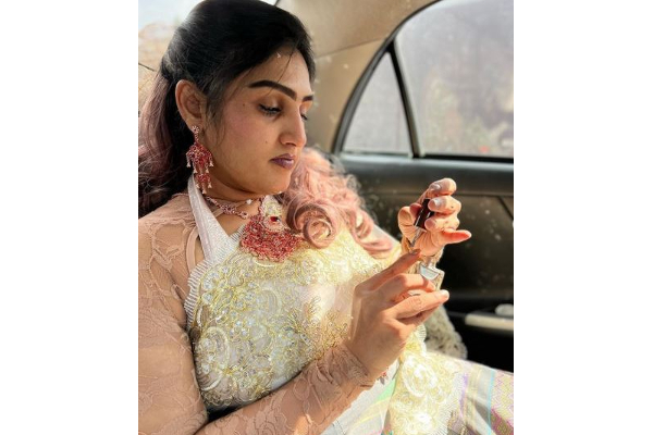 நடிகையும், பிக்பாஸ் பிரபலமுமான வனிதா விஜயகுமார் மதம் மாறிவிட்டாரா?- இந்த மதம் தானா? | Vanitha Vijayakumar About Her Religion