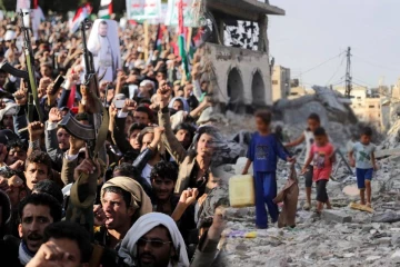 மத்திய கிழக்கு போர்: ஒரு மாதத்தில் நூற்றுக்கணக்கான சிறுவர்கள் பலி