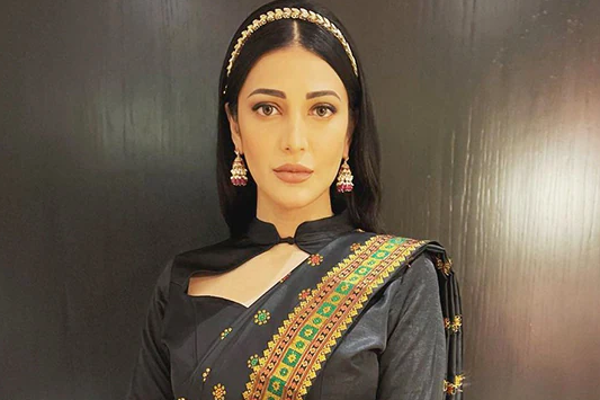 உங்கள் உடலில் எத்தனை பிளாஸ்டிக் சர்ஜரி செய்துள்ளீர்கள்.. பதில் கூறிய நடிகை ஸ்ருதி ஹாசன் | Shruti Haasan Plastic Surgery Had In Her Body