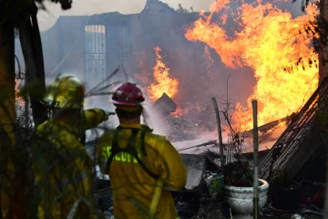 கலிபோர்னியாவில் அவசரகால நிலையை  அறிவித்த ஜோ பைடன்