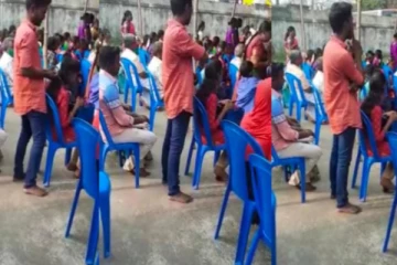 ‘’ கெட்டி மேளம் அங்க , கல்யாணம் இங்க ‘’   : கல்யாணத்தில் சும்மா உட்கார்ந்திருந்த கட்டாய தாலிகட்டிய இளைஞன்? வைரலாகும் வீடியோ