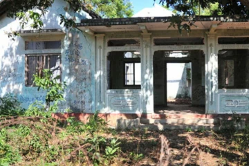 விடுதலைப் புலிகளின் தலைவரின் வீட்டு காணிக்கு வழங்கப்பட்டுள்ள சிவப்பு எச்சரிக்கை