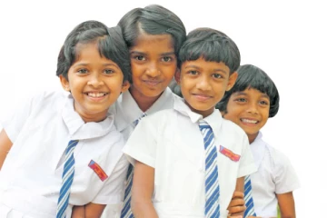 මෙරට පාසල් සිසුන්ට චීනයෙන් සුවිශේෂි ප්‍රදානයක්...