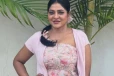 42-வது பர்த்டே!! ஜாலி பண்ணும் நடிகை ரேஷ்மா பசுபுலடி..