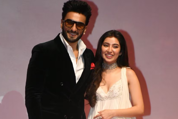 20 வயதில் சென்சேஷனல் கதாநாயகியாக வலம் வரும் சாரா அர்ஜுன் சம்பளம் எவ்வளவு தெரியுமா? இதோ | Sara Arjun Salary Details 20 வயதில் சென்சேஷனல் கதாநாயகியாக வலம் வரும் சாரா அர்ஜுன் சம்பளம் எவ்வளவு தெரியுமா? இதோ | Sara Arjun Salary Details