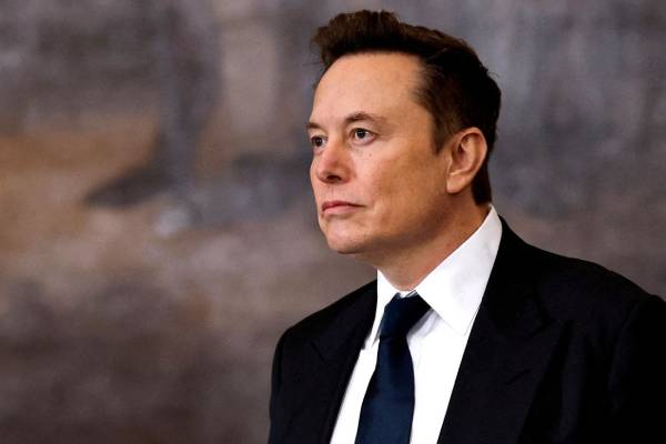 சம்பளம் குறித்து அதிரடி கோரிக்கையை முன் வைத்த மஸ்க் | Elon Musk Demands 1 Trillion Pay From Tesla சம்பளம் குறித்து அதிரடி கோரிக்கையை முன் வைத்த மஸ்க் | Elon Musk Demands 1 Trillion Pay From Tesla