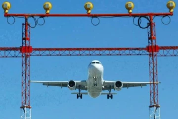 விமான பயணத்திற்காக ஓட்டுநர் உரிமம்... ஒன்ராறியோ தம்பதிக்கு ஏற்பட்ட சிக்கல்