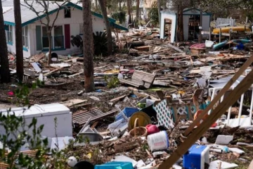 அமெரிக்காவை தாக்கிய ஹெலன் சூறாவளி... 116 பேர் பரிதாபமாக உயிரிழப்பு!