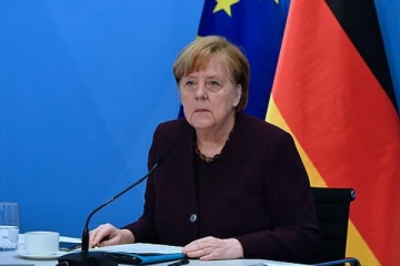 இறுதியில் உண்மையை ஒப்புக்கொண்ட ஜேர்மன் சேன்ஸலர் மெர்க்கல்: தடுப்பூசி போட்டுக்கொள்ள மக்களுக்கு கோரிக்கை