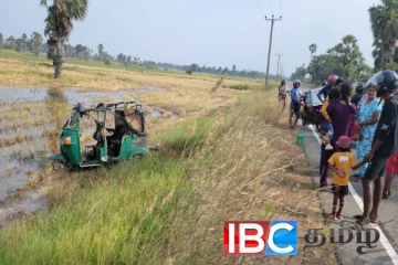 சற்று முன்னர் யாழ்ப்பாணத்தில் பயணிகளுடன் சென்ற முச்சக்கரவண்டி திடீரென தீப்பற்றியது