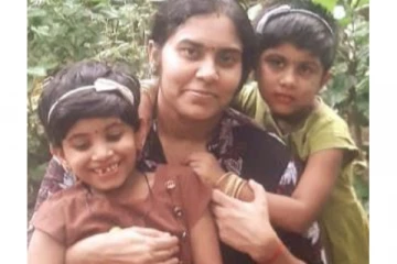 வீட்டிலிருந்த மனைவி ,பிள்ளைகளை காணவில்லை -  கணவன் பொலிசில் முறைப்பாடு