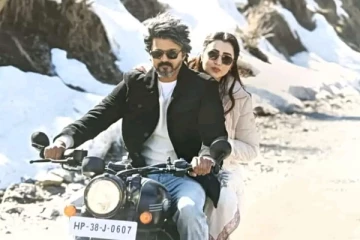 விஜய்யுடன் பைக் ரைடில் திரிஷா.. லியோ குடும்ப புகைப்படங்கள்.. இதோ பாருங்க