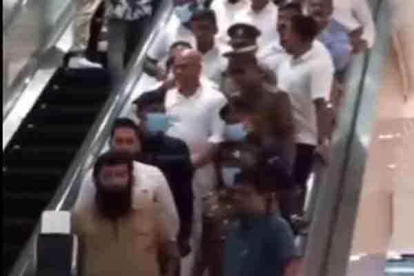கொழும்பு சிட்டி சென்டருக்கு வந்தார் ரஞ்சன் ராமநாயக்க | Ranjan Ramanayake Came To Colombo Ccc