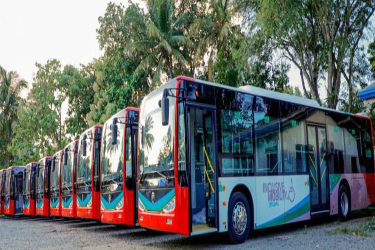 இலங்கையில் 600 புதிய குளிர்சாதனப் பேருந்துகள் இறக்குமதி ; பயணிகள் போக்குவரத்தில் புதிய மறுமலர்ச்சி | 600 New Air Conditioned Buses Imported Sri Lanka இலங்கையில் 600 புதிய குளிர்சாதனப் பேருந்துகள் இறக்குமதி ; பயணிகள் போக்குவரத்தில் புதிய மறுமலர்ச்சி | 600 New Air Conditioned Buses Imported Sri Lanka
