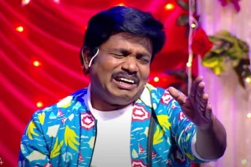 நிகழ்ச்சியில் ஒரு விஷயத்தை கூறி கண்ணீர் விட்டு அழுத மதுரை முத்து- சோகத்தில் மற்ற பிரபலங்கள்