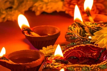 விளக்கேற்றும் பொழுது மறந்தும் செய்யக்கூடாத முக்கியமான தவறுகள் என்ன?