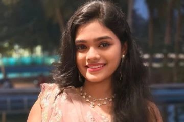 சரிகமப சீசன் 5 பைனலிஸ்ட் ஷிவானி நவீன் லேட்டஸ்ட் போட்டோஸ்..