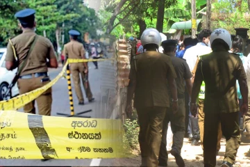 நபர் ஒருவரை கொடூரமாக கொலை செய்த பெண்