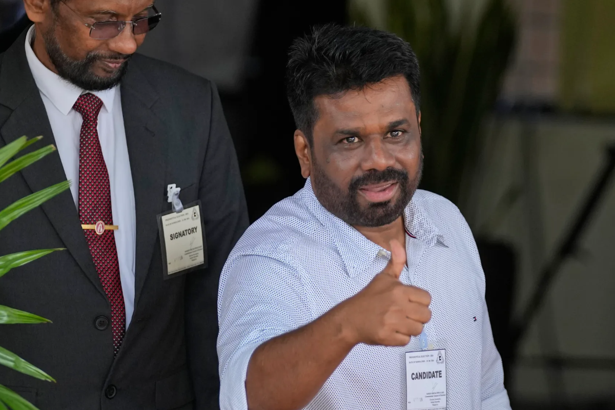 மீண்டும் களமிறங்கும் ரணில் - சூடு பிடிக்கும் தென்னிலங்கை அரசியல் | Ranil Started His Political Activities மீண்டும் களமிறங்கும் ரணில் - சூடு பிடிக்கும் தென்னிலங்கை அரசியல் | Ranil Started His Political Activities