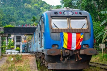 கண்டிக்கு இயக்கப்பட்ட விசேட ரயில் சேவைகள் தொடர்பில் வெளியான அறிவிப்பு