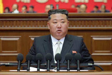 දැන් හරිනේ - උතුරු කොරියාවත් ඉරානයට සහය දෙන්න ඇවිත් - දැන්නම් ලේසි වෙන එකක් නෑ