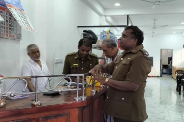 திருகோணமலையில் சுகாதார பரிசோதகர்கள் திடீர் சுற்றிவளைப்பு