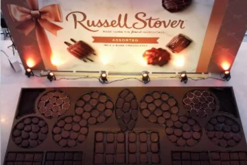 கின்னஸ் சாதனை படைத்த 2500 கிலோ சாக்லேட் பாக்ஸ்! என்ன ஸ்பெஷல்