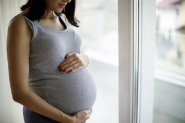 பிரசவத்திற்கு கர்ப்பிணி பெண்கள் எப்படி தயாராக இருக்க வேண்டும் தெரியுமா?