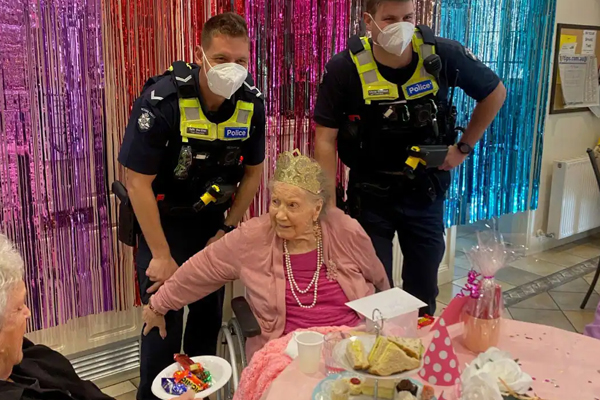 100ஆவது பிறந்த நாள் அன்று கைதான பெண்! | The Woman Who Died On Her 100Th Birthday